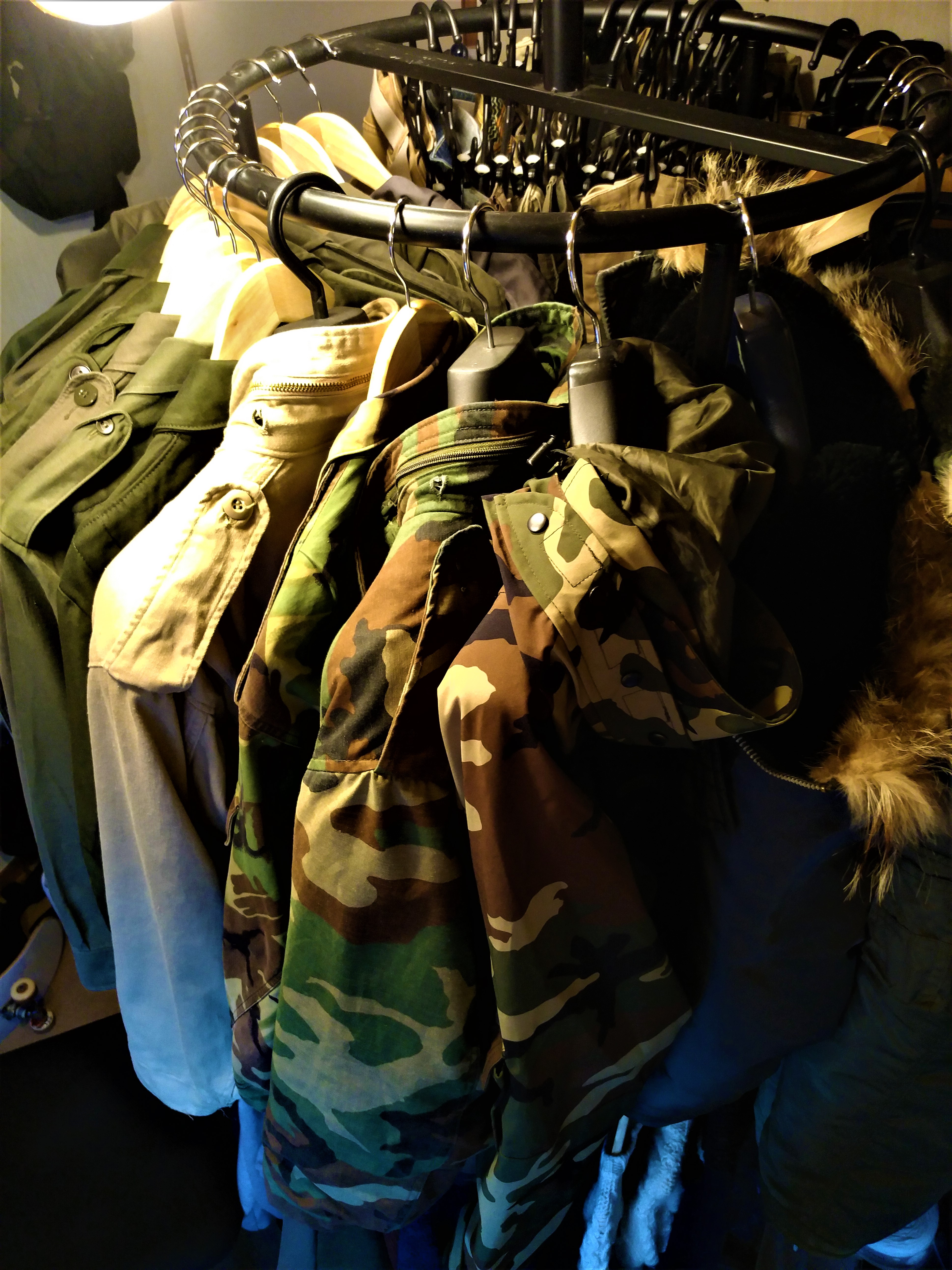 回転ハンガーラック